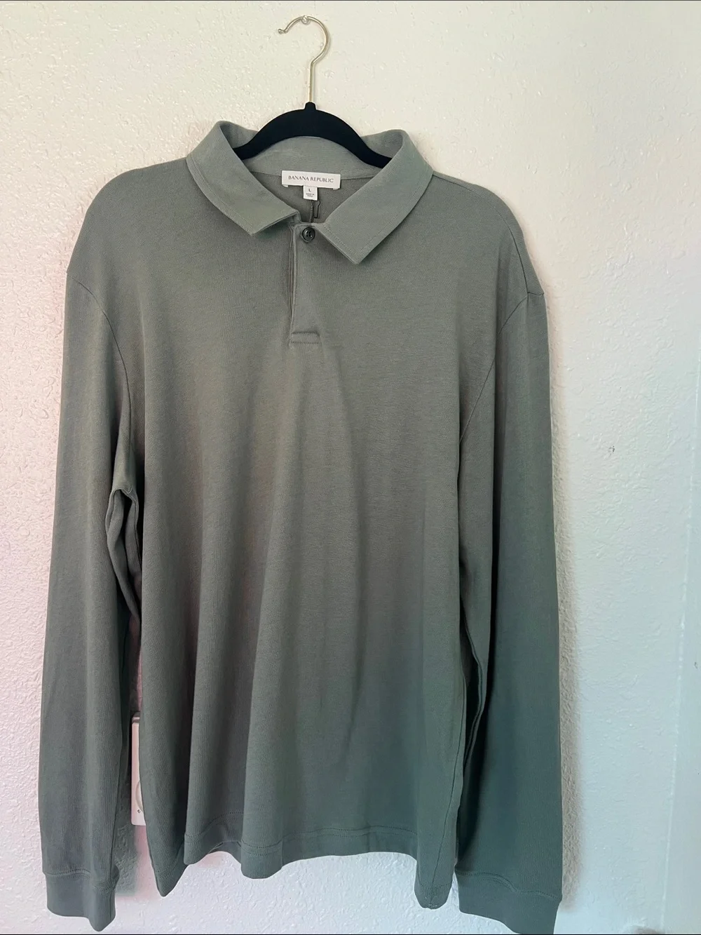 100% cotton Banana Republic Long-Sleeve Polo in Sage